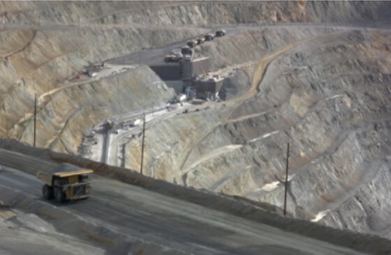 Iron ore mining plant.jpg